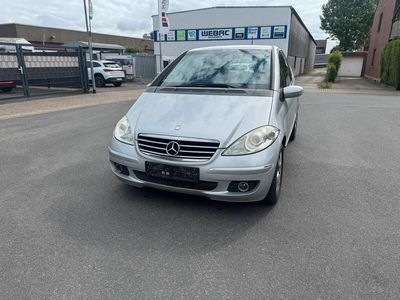 Mercedes A200
