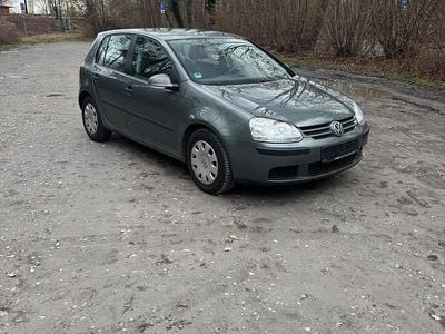 Gebraucht VW Golf V 75 PS (55 kW) 2004 Kleinwagen