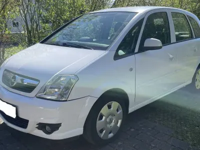 Gebraucht Opel Meriva 105 PS (77 kW) 2006 Weiß Van / Kleinbus