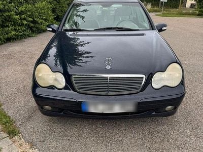 Mercedes C270