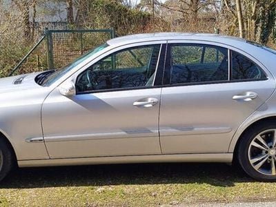 Mercedes E220