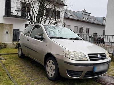 Gebraucht Fiat Punto 60 PS (44 kW) 2003 Grau Kleinwagen