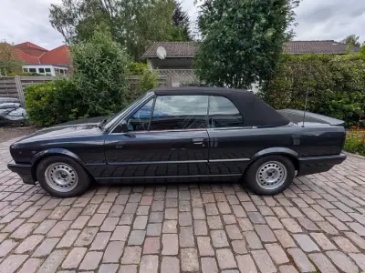 Gebraucht BMW 320 Cabriolet 129 PS (94 kW) 1990 Schwarz Cabrio