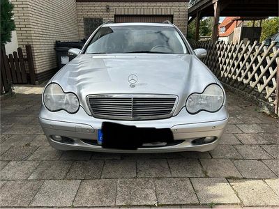Mercedes C180