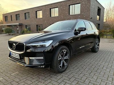 Schwarz Gebraucht 2021 Volvo XC60 Momentum SUV | 30.890 € (Guter Preis)