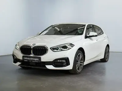 Gebraucht BMW 118 Sport Line 136 PS (100 kW) 2021 Weiß Kleinwagen