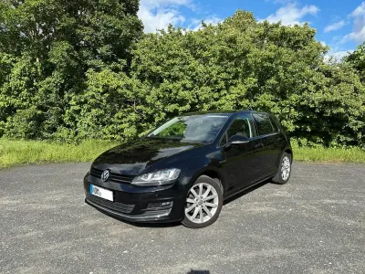 Gebraucht VW Golf VII LOUNGE 150 PS (110 kW) 2015 Schwarz Limousine