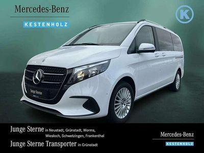 Usata Mercedes V220 163 CV (119 kW) 2024 Bianco Monovolume