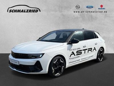 Jade weiss/arktis weiss Gebraucht 2023 Opel Astra GSe Limousine | 28.870 € (Fairer Preis)