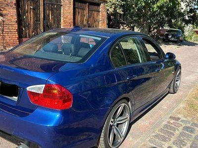 BMW 335