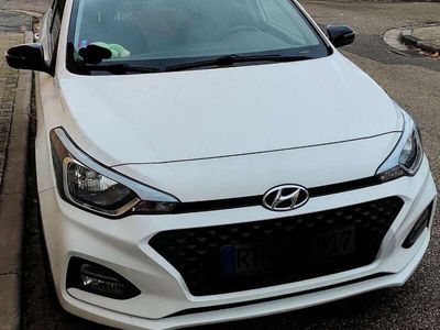 gebraucht Hyundai i20 blue 1.0 T-GDI Active DCT Trend