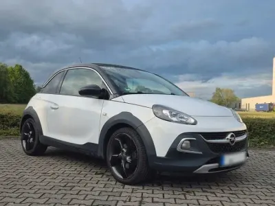 Gebraucht Opel Adam Rocks Rocks 116 PS (85 kW) 2015 Weiß Kleinwagen