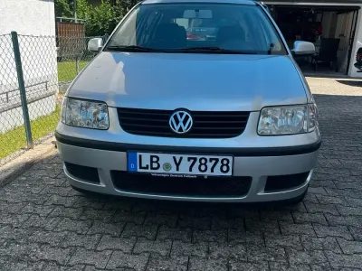 Gebraucht VW Polo 60 PS (44 kW) 2001 Silber Kleinwagen