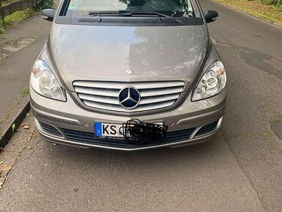 Mercedes B150