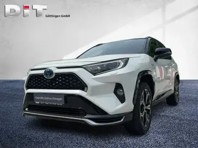Gebraucht Toyota RAV4 Hybrid Style 306 PS (225 kW) 2021 Novaweiß perleffekt / dach schwarz SUV