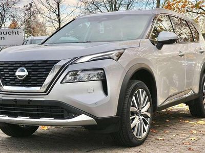 Neu Nissan X-Trail Tekna+ 213 PS (156 kW) 2026 Champagne silver SUV