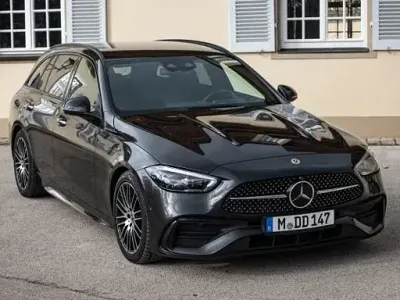Gebraucht Mercedes 300 AMG 265 PS (194 kW) 2022 Grau Limousine