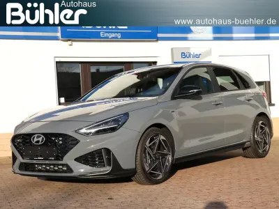 Neu Hyundai i30 N Line 150 PS (110 kW) 2026 Grau Limousine