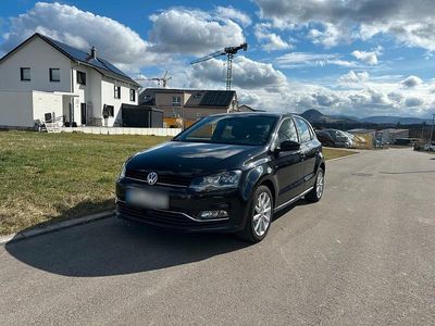 Gebraucht VW Polo Highline 90 PS (66 kW) 2015 Schwarz Kleinwagen