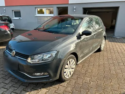 Gebraucht VW Polo 89 PS (65 kW) 2016 Grau Kleinwagen