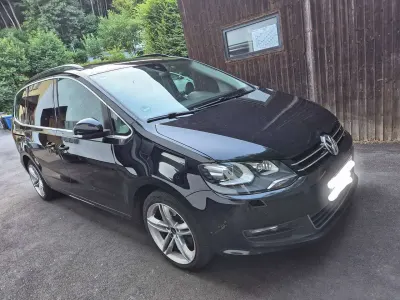 Gebraucht VW Sharan Highline 140 PS (102 kW) 2015 Schwarz Van / Kleinbus