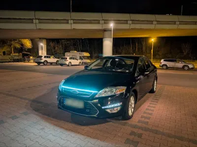 Gebraucht Ford Mondeo 203 PS (149 kW) 2011 Schwarz Limousine