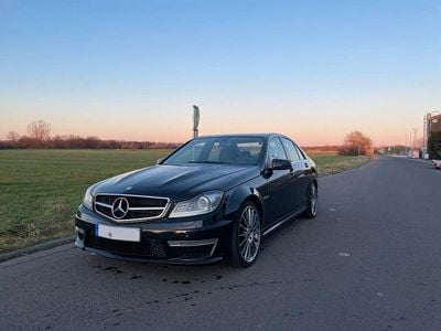 Mercedes C63 AMG