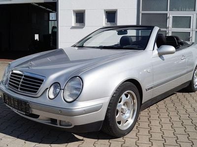 Gebraucht Mercedes CLK200 Elegance 136 PS (100 kW) 1999 Silber Cabrio