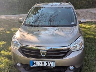 Second-hand Dacia Lodgy Prestige 116 CP (85 kW) 2014 Bej Monovolum