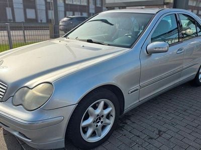 Gebraucht Mercedes C320 Elegance 218 PS (160 kW) 2002 Grau Limousine