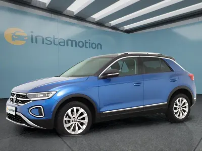 Używany VW T-Roc 150 KM (110 kW) 2023 Niebieski SUV