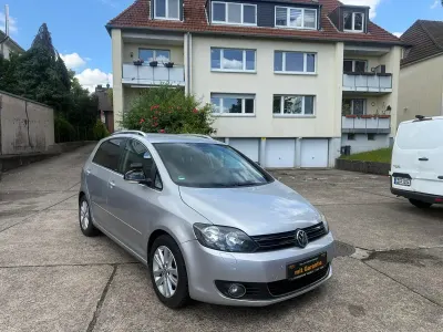 Gebraucht VW Golf VI Style 105 PS (77 kW) 2011 Grau Kleinwagen