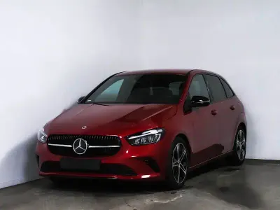 Gebraucht Mercedes B250 Progressive 224 PS (164 kW) 2025 Rot Kleinwagen