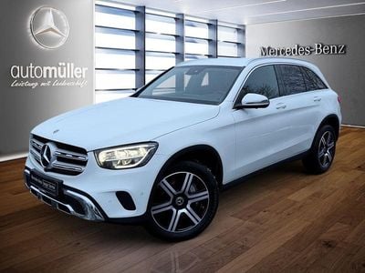 Weiß Gebraucht 2022 Mercedes GLC300e SUV | 38.450 € (Guter Preis)