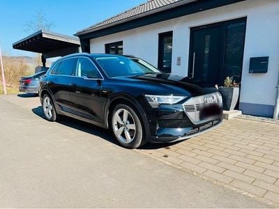 Gebraucht Audi e-tron 300 kW (408 PS) 2020 Schwarz SUV