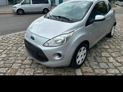 Używany Ford Ka 69 KM (50 kW) 2009 Srebrny Hatchback