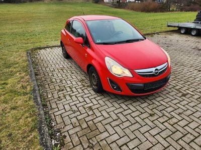 Occasion Opel Corsa Edition 69 PK (50 kW) 2011 Rood Hatchback