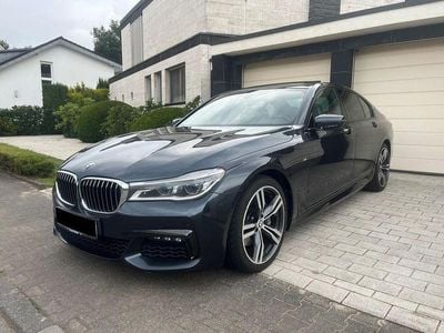 BMW 740