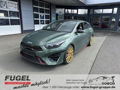 Gebraucht Kia ProCeed GT 204 PS (150 kW) 2023 Experience green met. Kombi