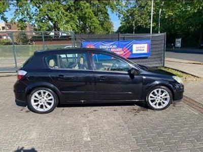Gebraucht Opel Astra Elegance 101 PS (74 kW) 2004 Schwarz Limousine