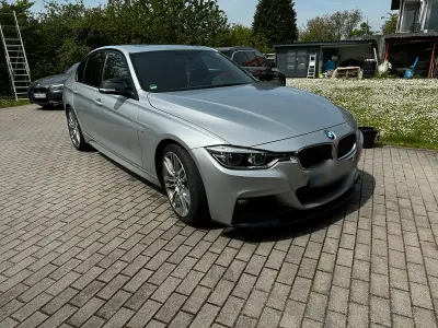 Gebraucht BMW 325 Performance 224 PS (164 kW) 2016 Silber Limousine