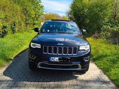 Gebraucht Jeep Grand Cherokee Overland 250 PS (183 kW) 2014 Schwarz SUV
