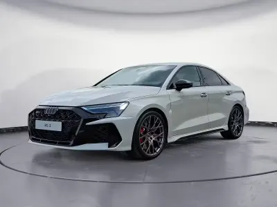 Neu Audi RS3 Advanced 400 PS (294 kW) 2026 Beige Limousine