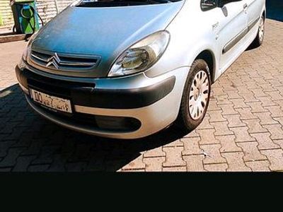 Gebraucht Citroën Xsara Picasso 116 PS (85 kW) 2005 Silber Van / Kleinbus