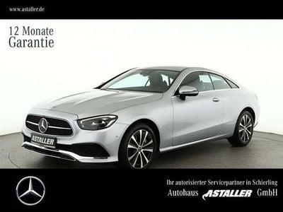Gebraucht Mercedes E400 Avantgarde 330 PS (242 kW) 2021 Metalliclack hightechsilber (metallic) Coupé