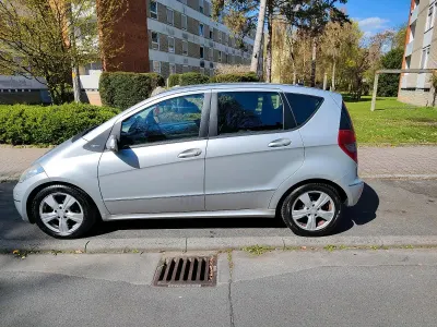 Gebraucht Mercedes A160 Avantgarde 82 PS (60 kW) 2009 Silber Kleinwagen