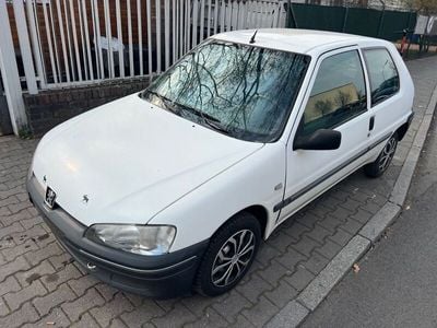 Peugeot 106