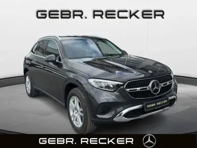 Gebraucht Mercedes GLC220 197 PS (144 kW) 2024 Lack graphitgrau SUV