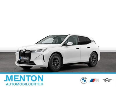 Gebraucht BMW iX 300 kW (408 PS) 2025 Weiß SUV