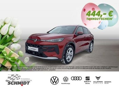 Nouă VW T-Roc Style 150 CP (110 kW) 2026 Roșu SUV